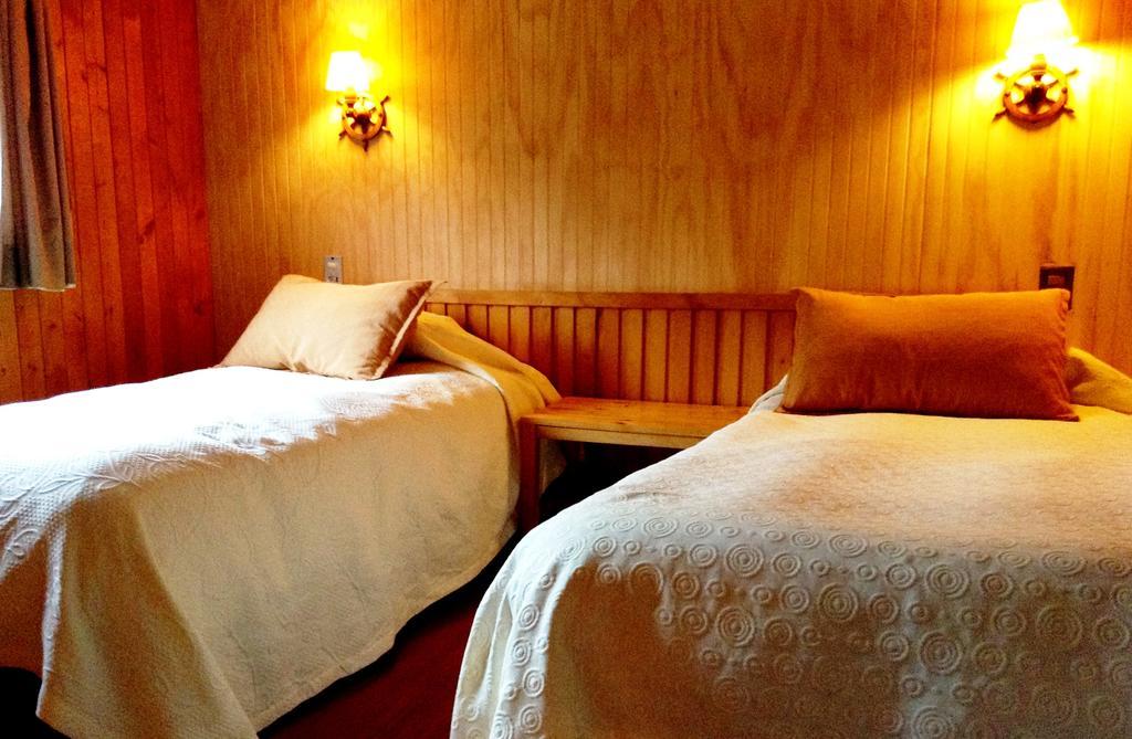 Cabanas Palafitos Los Pescadores Castro Bilik gambar